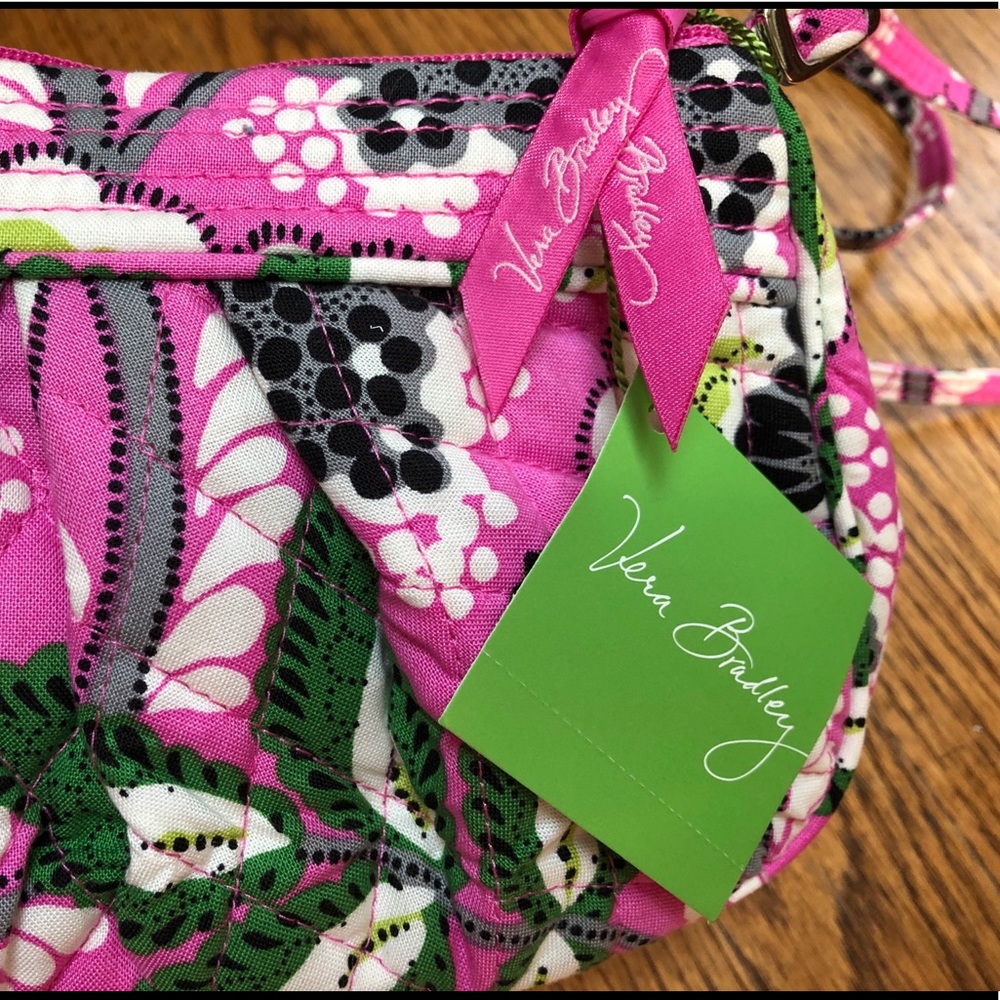 Vera Bradley purse in Frannie Priscilla Pink